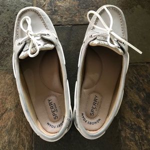 Sperry Top Sider size 8